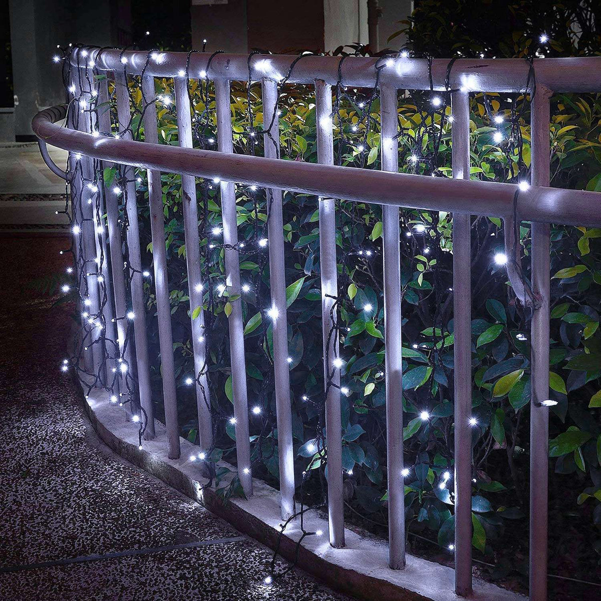 12m Cool-White Solar String Lights