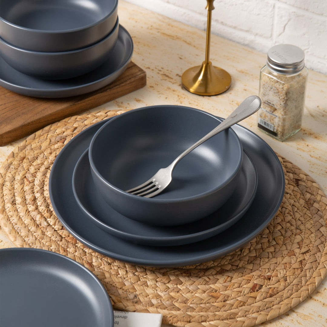 Blue 12-Piece Stoneware Dinnerware Set with Mugs