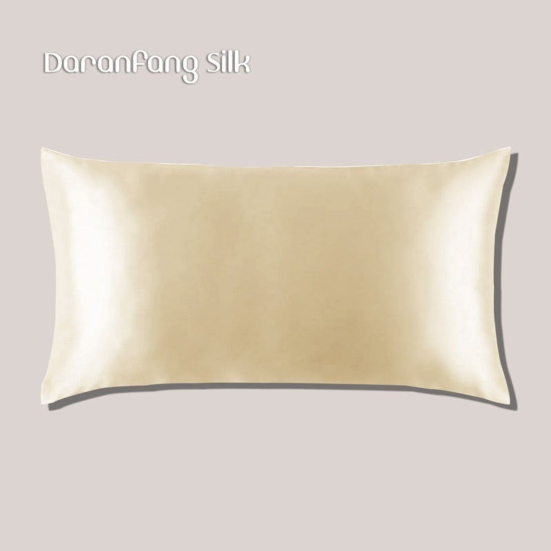 22-Momme Mulberry Silk Pillowcase