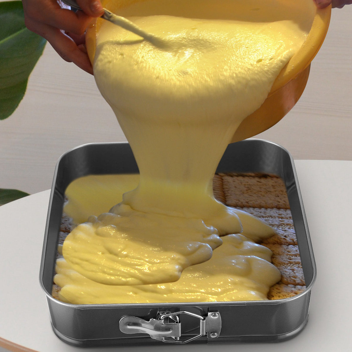 3-Piece Springform Cake Pan Set, 9, 10 and 11 Inches