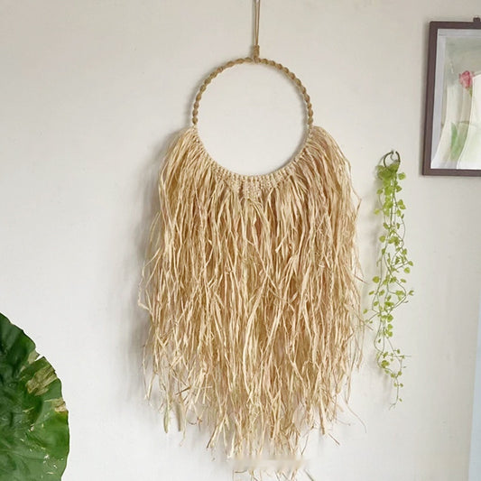 Vintage-Style Raffia Wall Hanging
